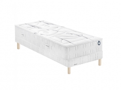 Ensemble Bultex matelas Lightness + sommier + pieds